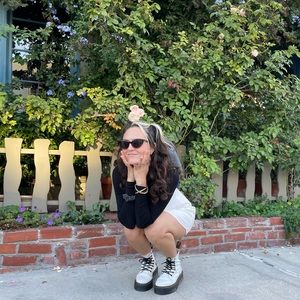 Meet your Posher, Jesseca